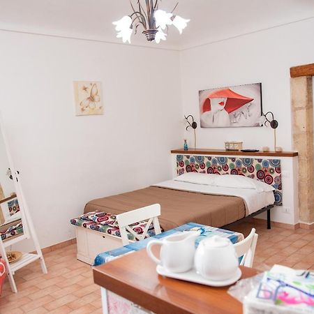 Xenia - Il Vicoletto Delle Dee Villa Syracuse Luaran gambar