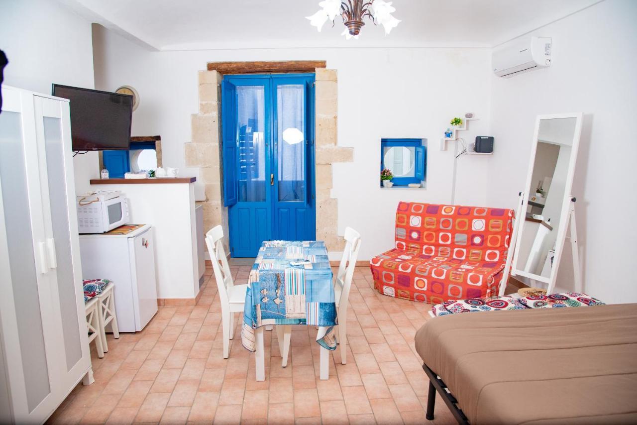 Xenia - Il Vicoletto Delle Dee Villa Syracuse Luaran gambar