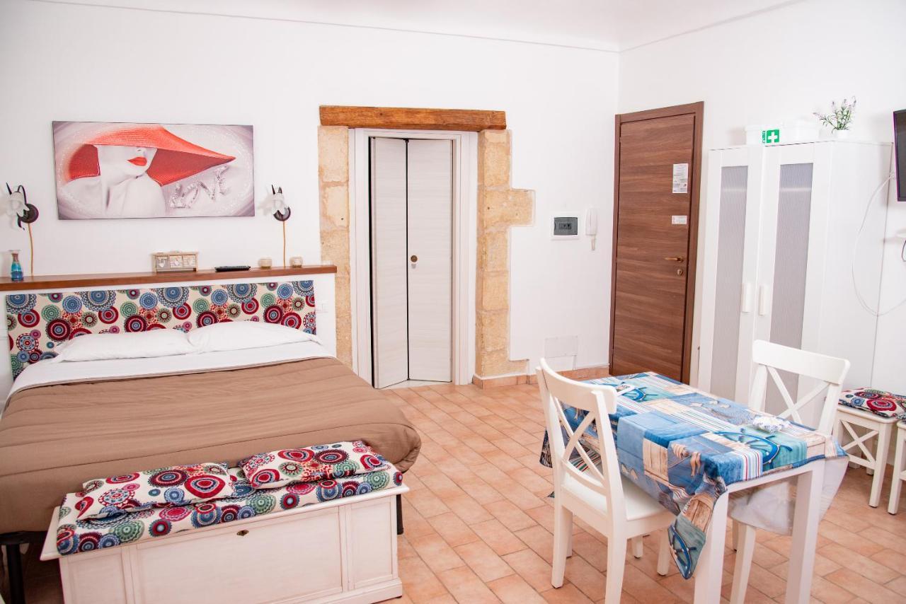 Xenia - Il Vicoletto Delle Dee Villa Syracuse Luaran gambar